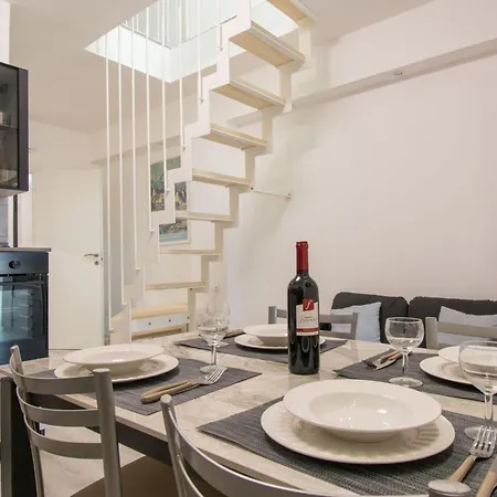 Acquamarina By Interhome Appartement Viareggio